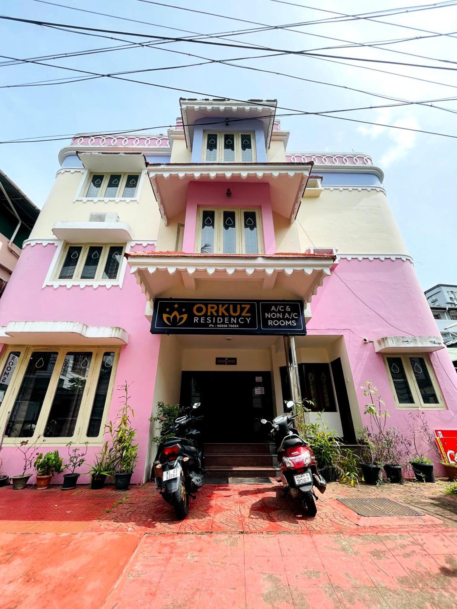 Kochi Orkuz Residency 아파트 외부 사진
